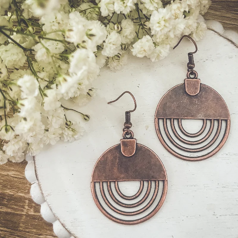 Best hoop earrings with baroque pearls for a luxurious and elegant vibe-Boho Copper Round Earrings