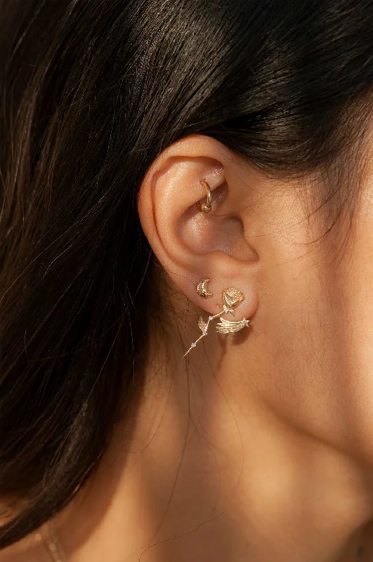 Best hoop earrings with marbled designs for a trendy and artistic effect-Shooting Star Ear Jacket