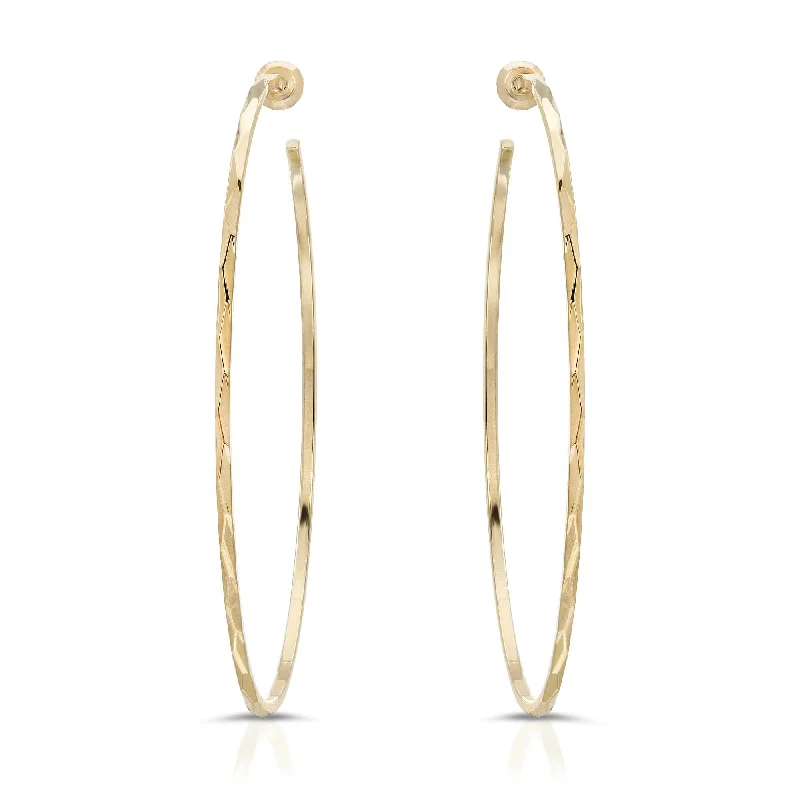 Elegant necklaces and pendants with gold chains for a chic, timeless appearance-Avery Hoops