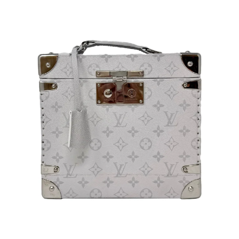 Unique necklaces and pendants with artistic shapes for a creative, one-of-a-kind design-Louis Vuitton 2018 Fragrance White Monogram Vanity Case